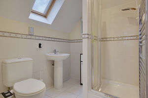 Bedroom One En-Suite- click for photo gallery